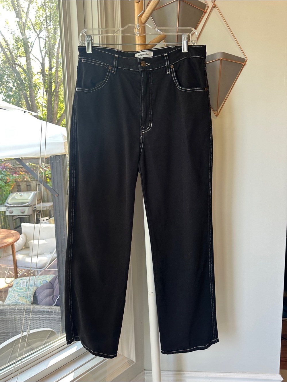 REFORMATION Black Jeans Denim with White Contrast Stitching Straight Fit Size 29